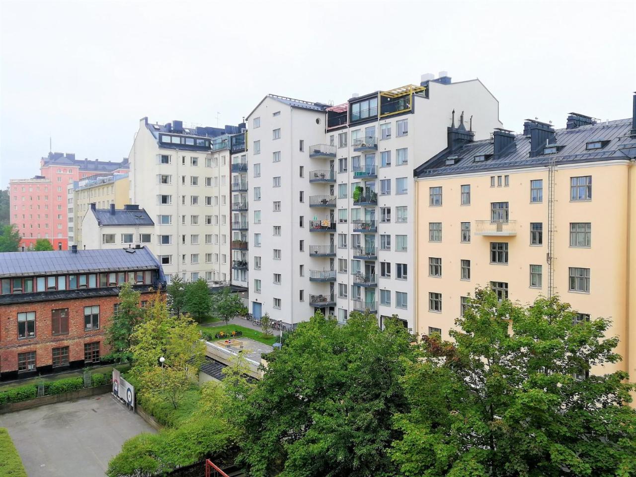 Hiisi Homes Helsinki Soernaeinen Exterior photo